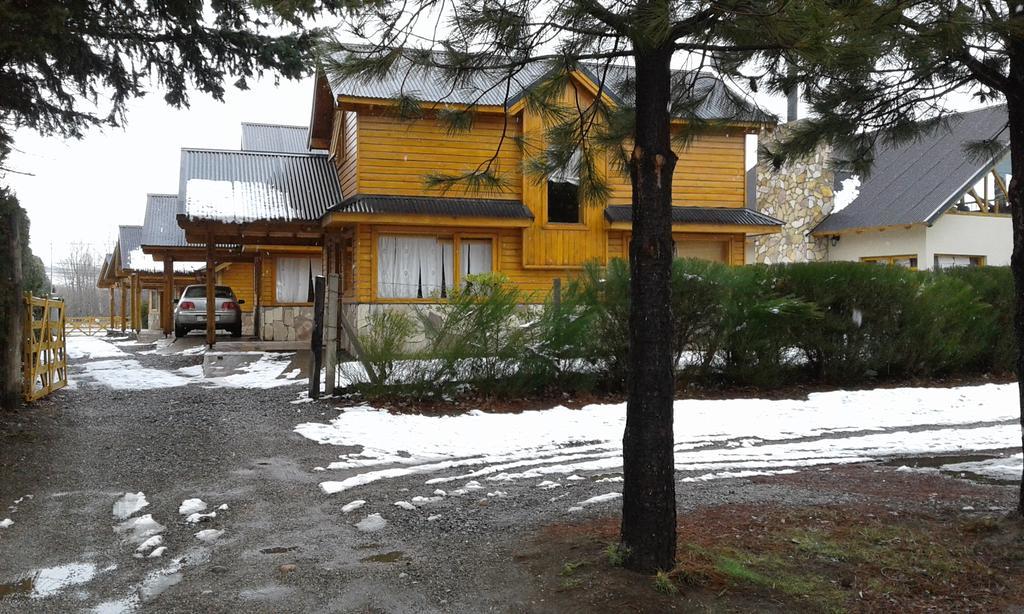 Complejo Hotelero Illihue - Cabanas & Hosteria Junin de los Andes Exterior photo