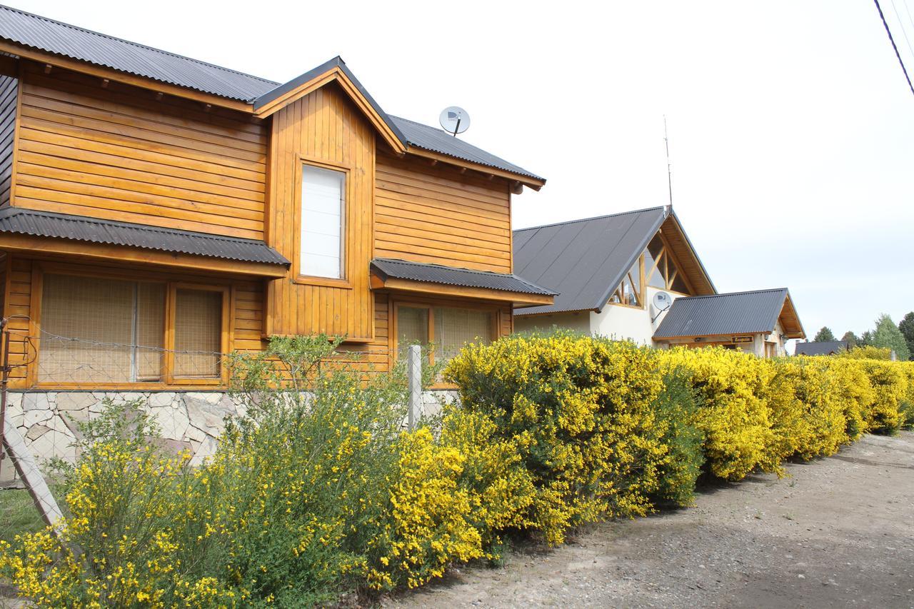 Complejo Hotelero Illihue - Cabanas & Hosteria Junin de los Andes Exterior photo