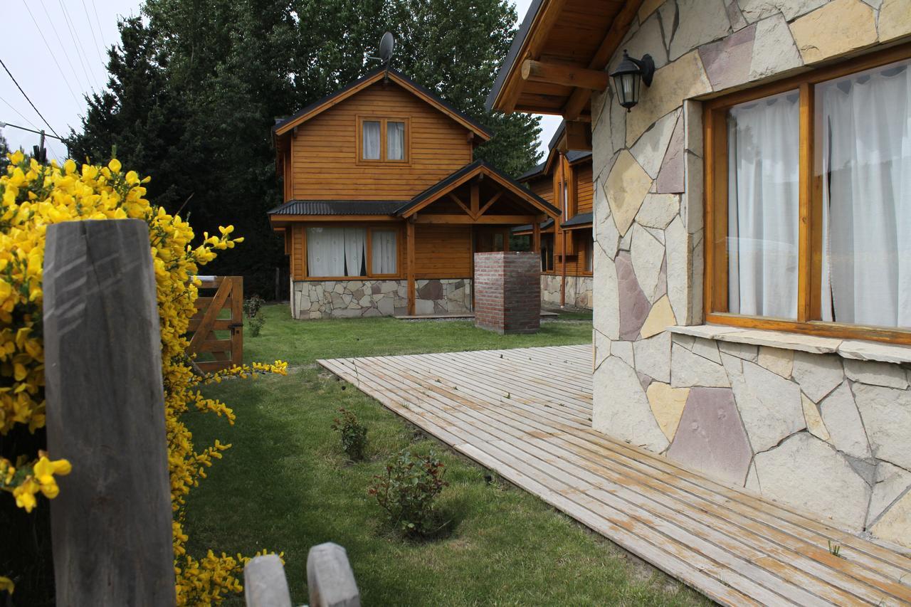 Complejo Hotelero Illihue - Cabanas & Hosteria Junin de los Andes Exterior photo